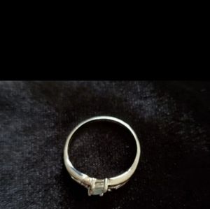 .925 silver aquamarine ring size 10